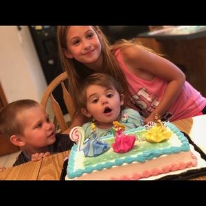 Meet your Posher, Cindy